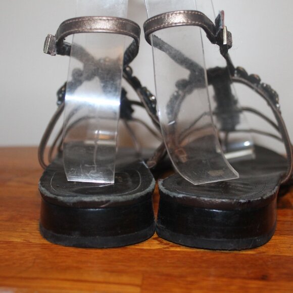 $448 Stuart Weitzman Bronze Bejeweled Gladiator Shoes Sandals 8.5 - Picture 6 of 6